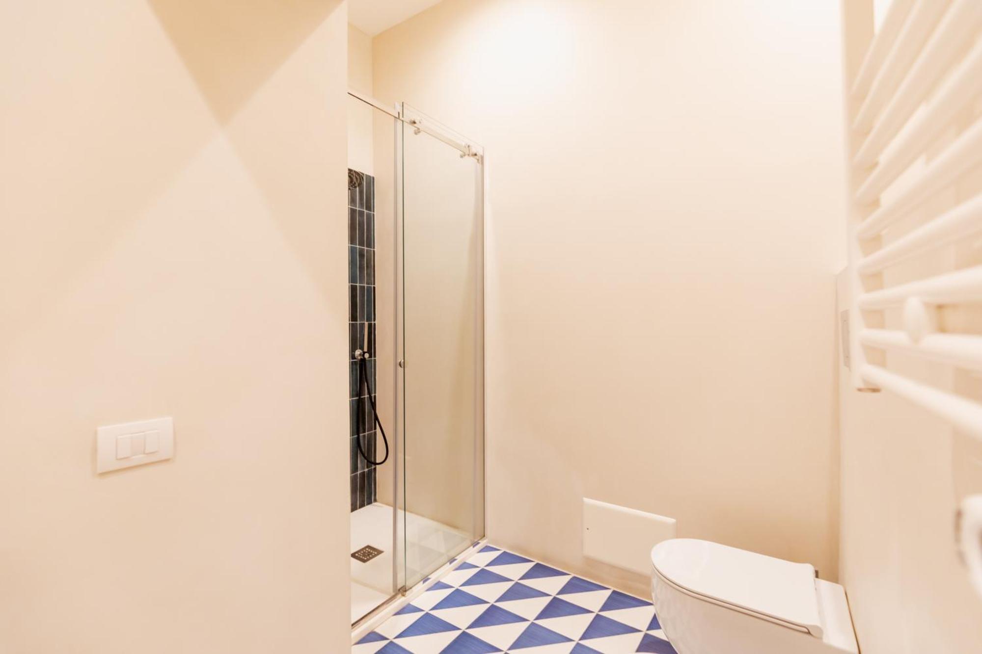ホテル Residenza Umberto I ナポリ エクステリア 写真